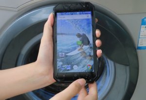 Смартфон Nomu S30 прошел испытание стиркой в режиме автомат