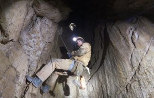 Учёные открыли самую глубокую в мире пещеру
